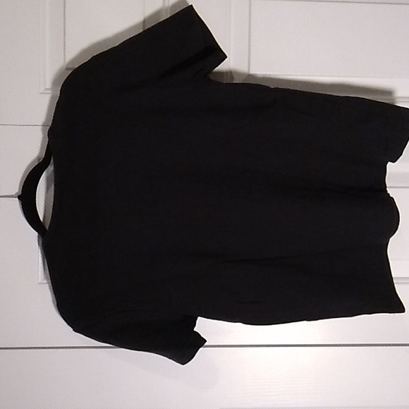 Basic Editions Top - Picture 2 of 3